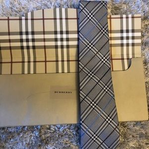 Burberry mens tie
